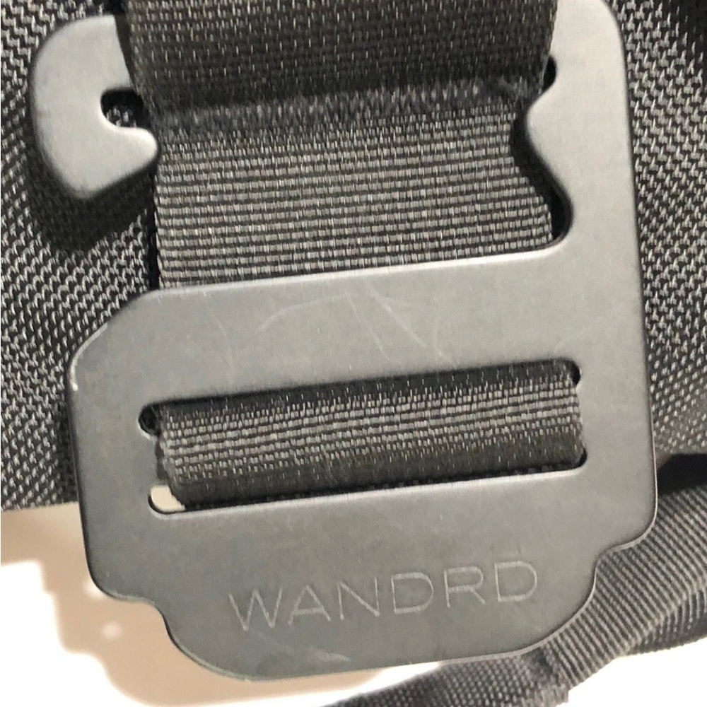 WANDRD PRVKE 31 Photography Travel Backpack Blue Black Bag Only No Dividers - Picture 4 of 15
